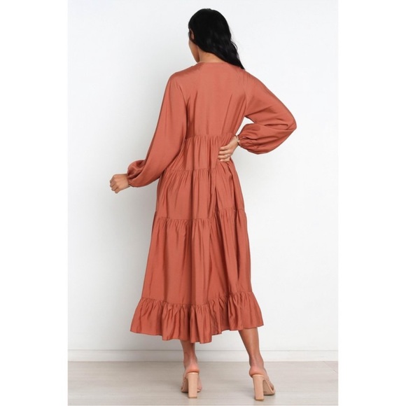 Petal And Pup Alte Dress - Brown - US Size 10 - Women’s Maxi Dress. - Picture 6 of 7